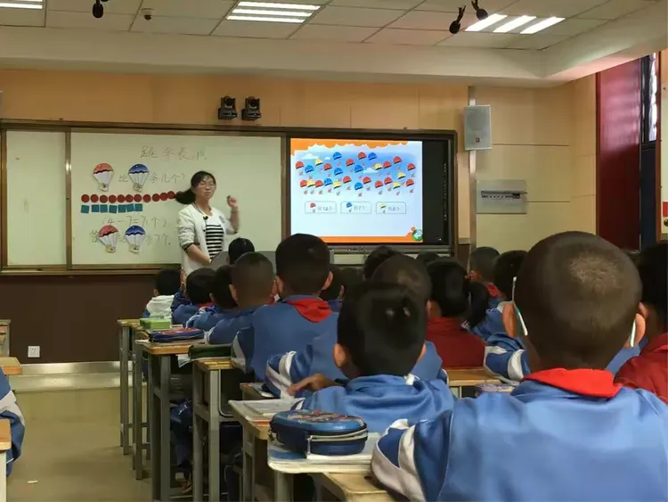 临场决策思路清晰，胜利水到渠成的简单介绍