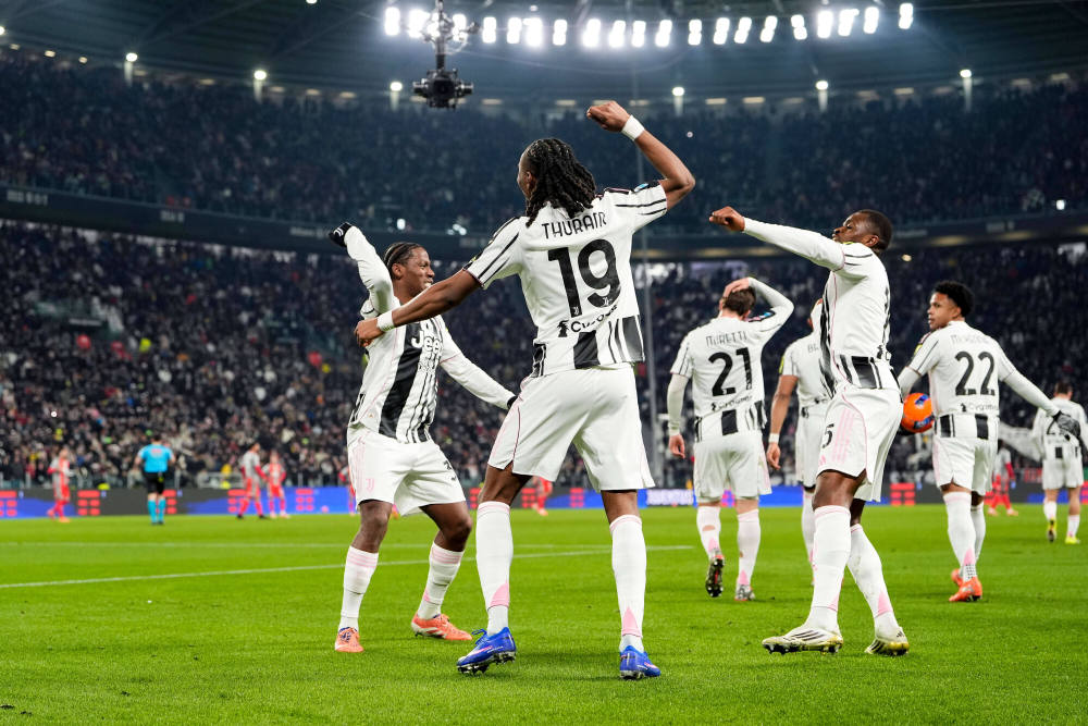 尤文图斯意甲战胜博洛尼亚弗拉霍维奇头球建功的简单介绍